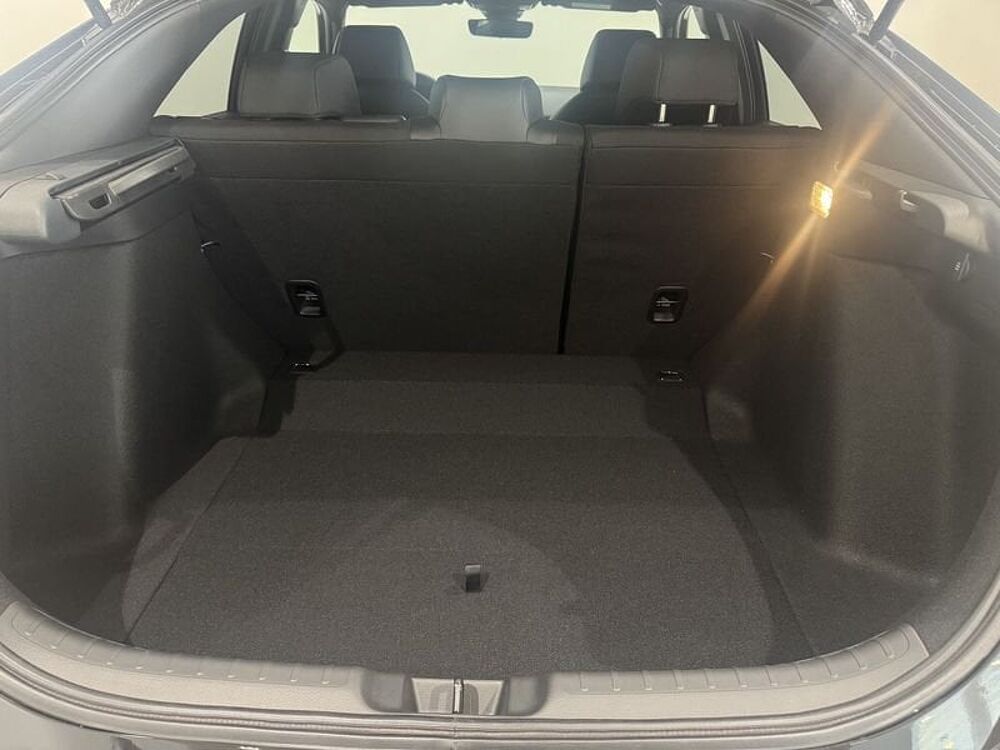 Honda Civic E: Hev 2.0 i-MMD CVT Sport