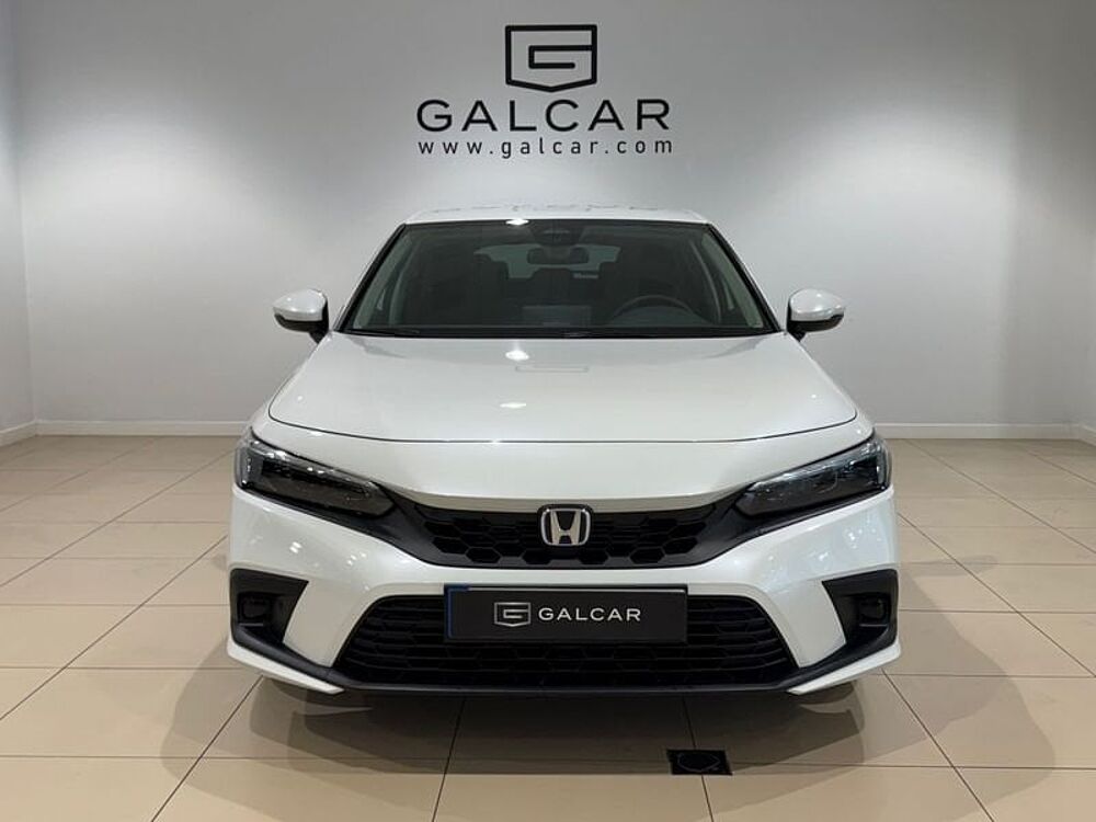 Honda Civic E: Hev 2.0 i-MMD CVT Elegance