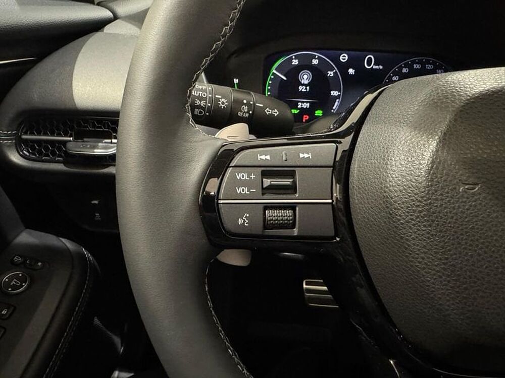 Honda ZR-V 2.0 i-MMD 4x2 CVT Advance