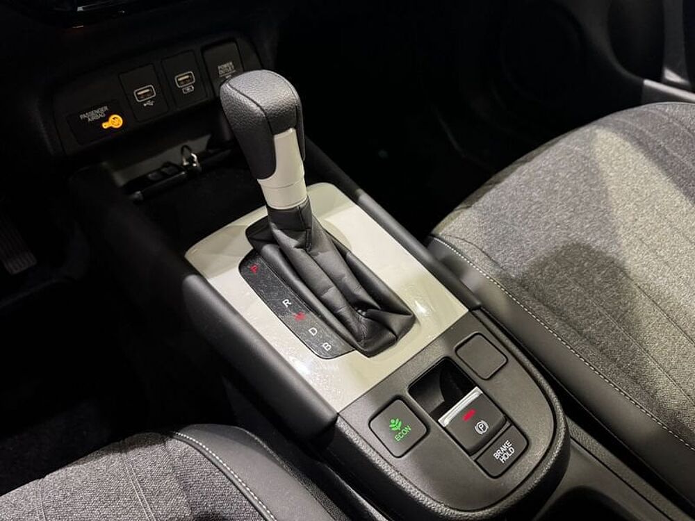 Honda Jazz Hybrid 1.5 i-MMD 109cv Auto. Elegance