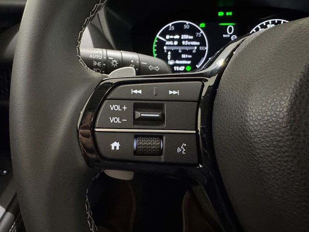 Honda ZR-V 2.0 i-MMD 4x2 CVT Elegance