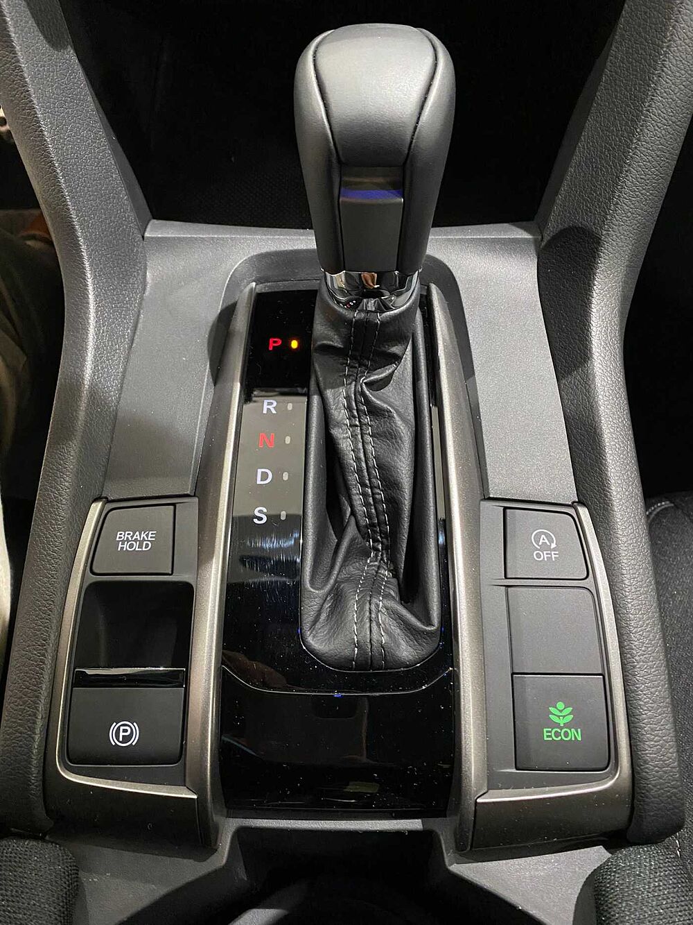 Honda Civic 1.0 VTEC Turbo CVT Elegance Nav