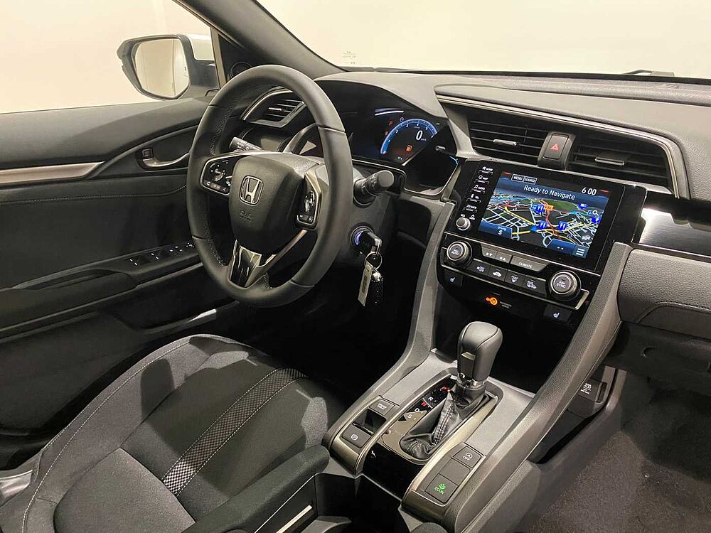 Honda Civic 1.0 VTEC Turbo CVT Elegance Nav