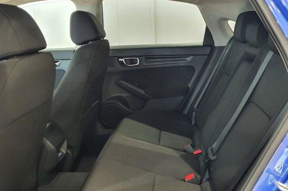 Honda Civic E: Hev 2.0 i-MMD CVT Elegance