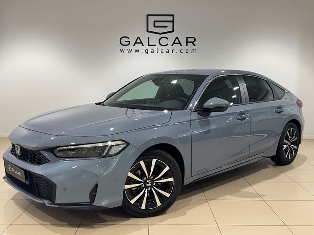 Honda Civic E: Hev 2.0 i-MMD CVT Elegance
