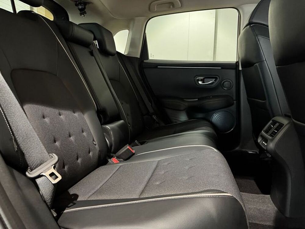 Honda ZR-V 2.0 i-MMD 4x2 CVT Sport