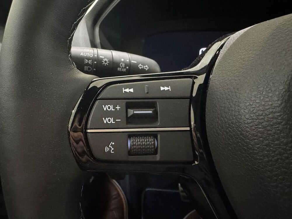Honda Civic E: Hev 2.0 i-MMD CVT Advance