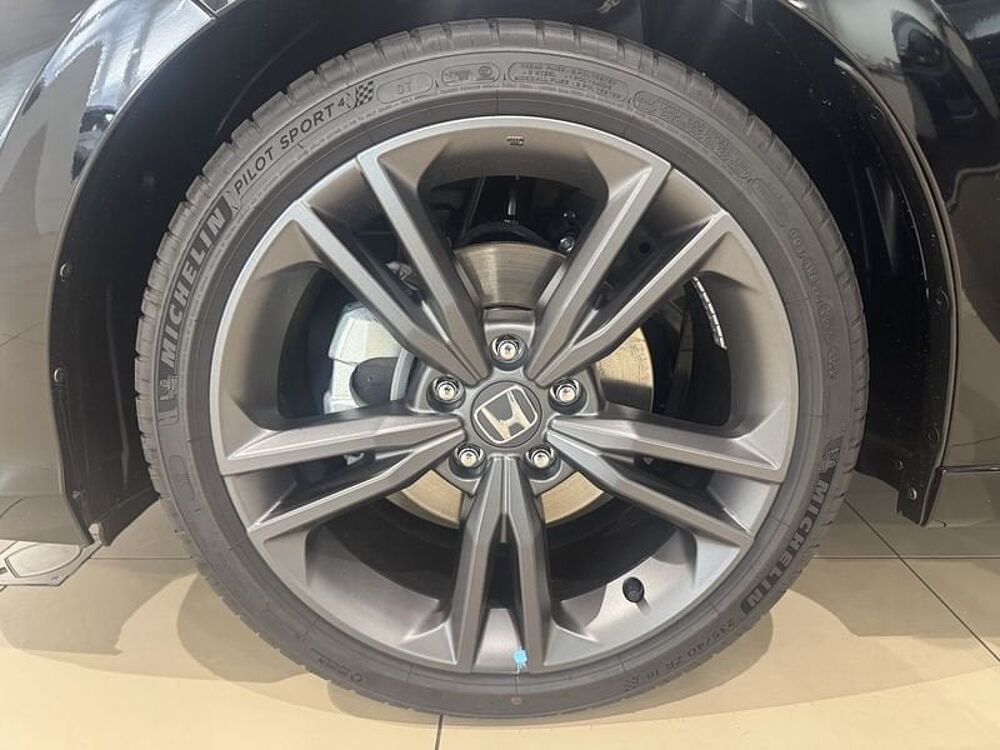 Honda Civic E: Hev 2.0 i-MMD CVT Sport