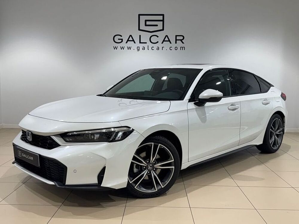 Honda Civic E: Hev 2.0 i-MMD CVT Advance