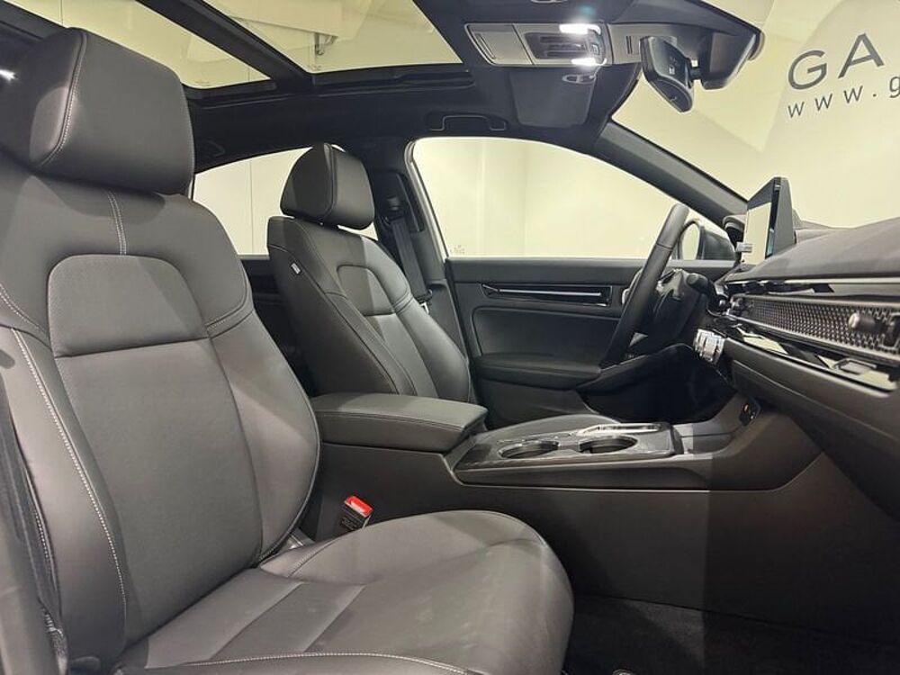 Honda Civic E: Hev 2.0 i-MMD CVT Advance