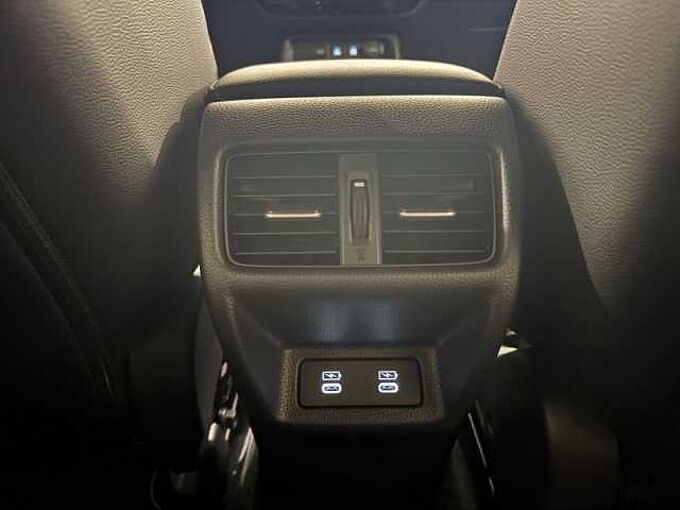 Honda Civic E:Hev 2.0 i-MMD CVT Advance