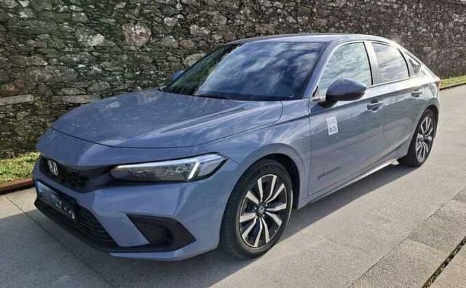 Honda  Civic E:Hev 2.0 i-MMD CVT Elegance