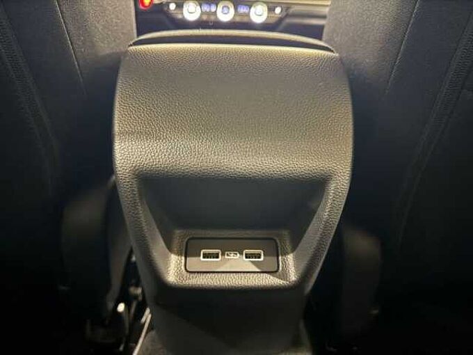 Honda  Civic E:Hev 2.0 i-MMD CVT Elegance