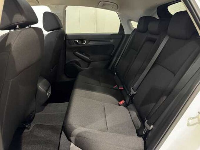 Honda  Civic E:Hev 2.0 i-MMD CVT Elegance