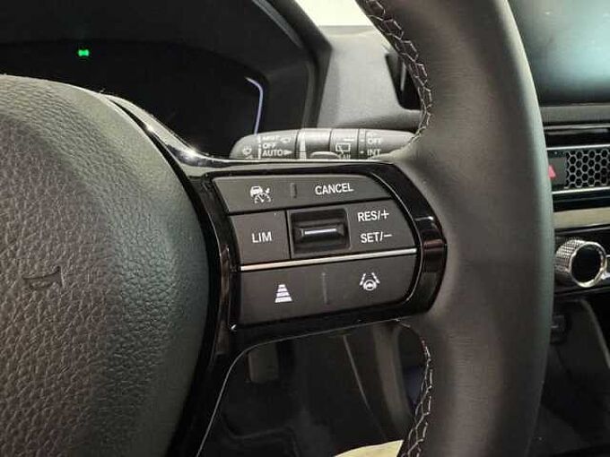 Honda  Civic E:Hev 2.0 i-MMD CVT Elegance