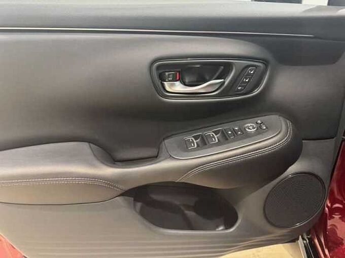 Honda ZR-V 2.0 i-MMD 4x2 CVT Advance