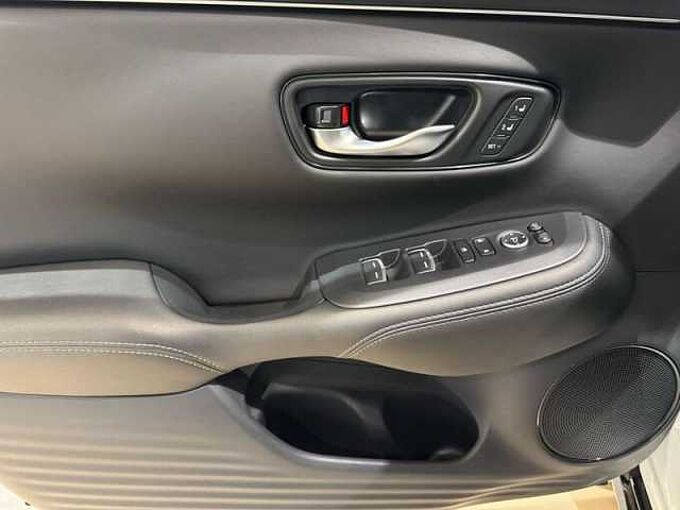 Honda  ZR-V 2.0 i-MMD 4x2 CVT Advance