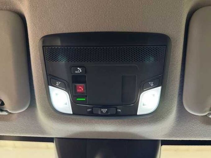 Honda Jazz Hybrid 1.5 i-MMD 109cv Auto. Elegance