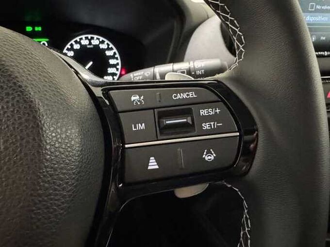 Honda ZR-V 2.0 i-MMD 4x2 CVT Elegance