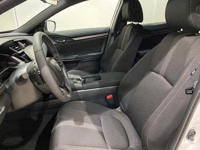 Honda Civic 1.0 VTEC Turbo CVT Elegance Nav