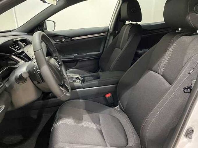 Honda Civic 1.0 VTEC Turbo CVT Elegance Nav