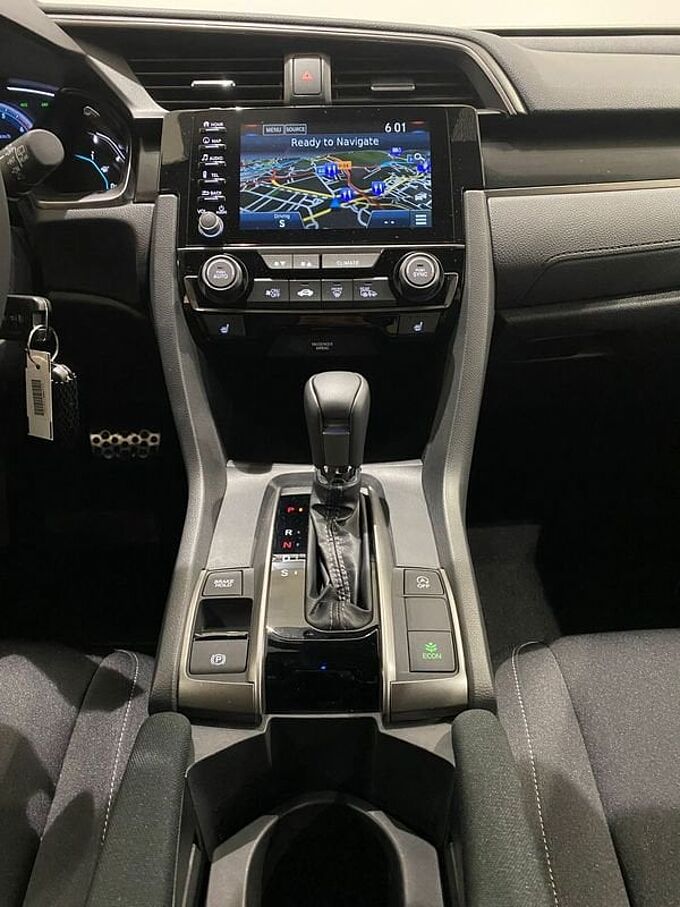 Honda Civic 1.0 VTEC Turbo CVT Elegance Nav