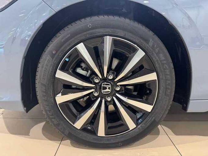 Honda Civic E:Hev 2.0 i-MMD CVT Elegance