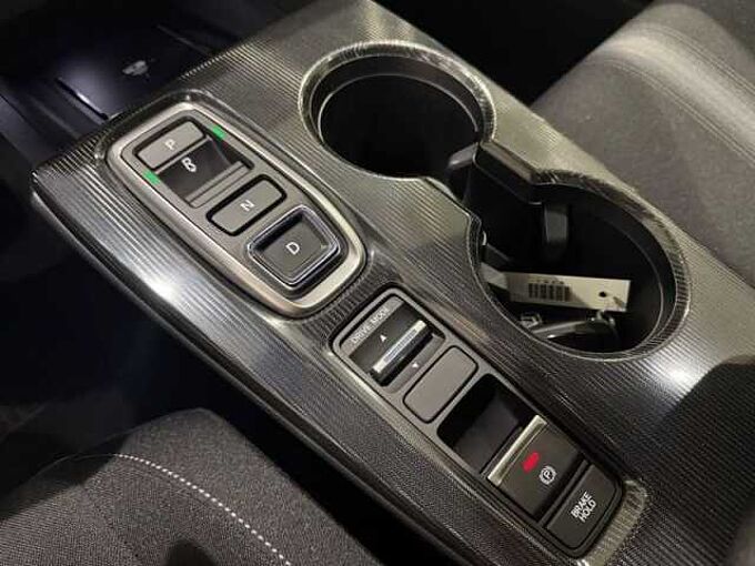 Honda Civic E:Hev 2.0 i-MMD CVT Elegance