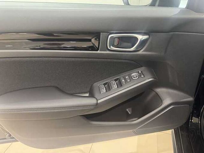 Honda Civic E:Hev 2.0 i-MMD CVT Sport
