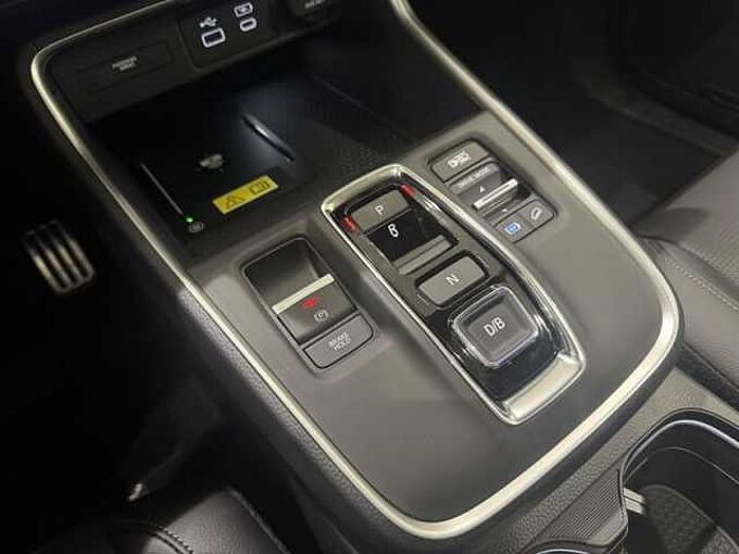 Honda CR-V Híbrido 2.0 i-MMD PHEV 4X2 Elegance Tech