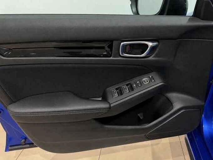 Honda Civic E:Hev 2.0 i-MMD CVT Sport