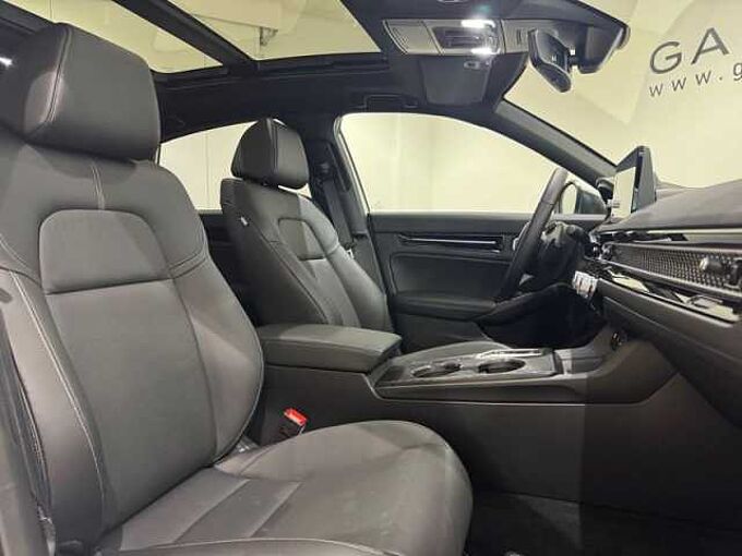 Honda Civic E:Hev 2.0 i-MMD CVT Advance